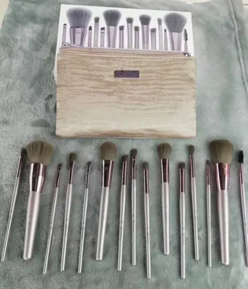 Miss Rose Lavish Glow Brush Set