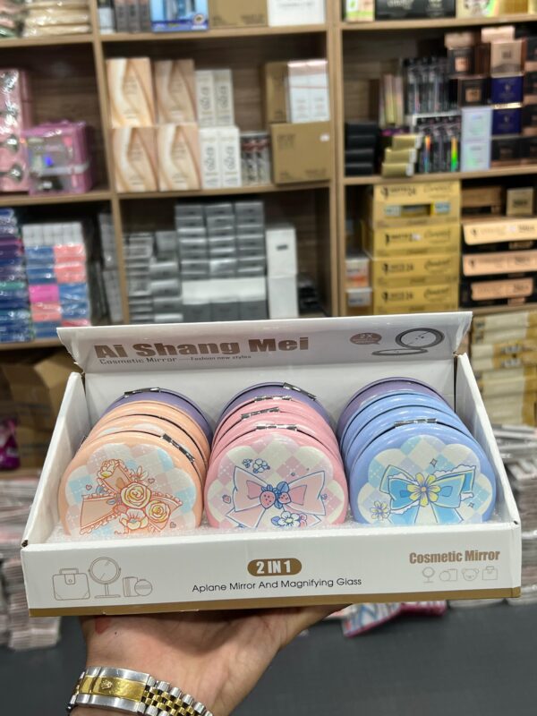 Classic Round Compact Mirror (Assorted Colors)