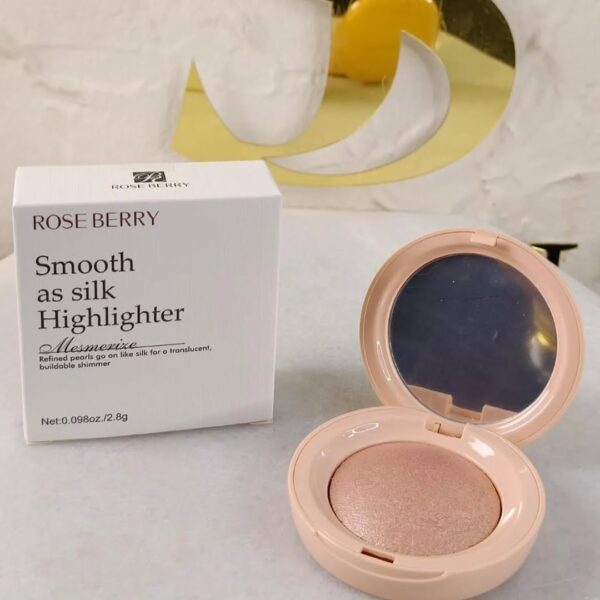 Rose Berry Smooth As Silk Highlighter