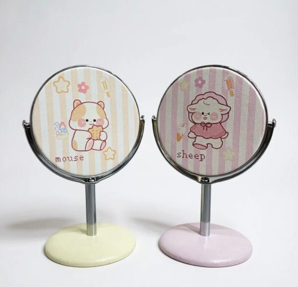 LuxeView Compact Table Mirror