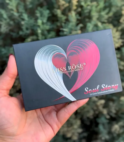 Miss Rose Studio Pro 15 Shade Eyeshadow Palette